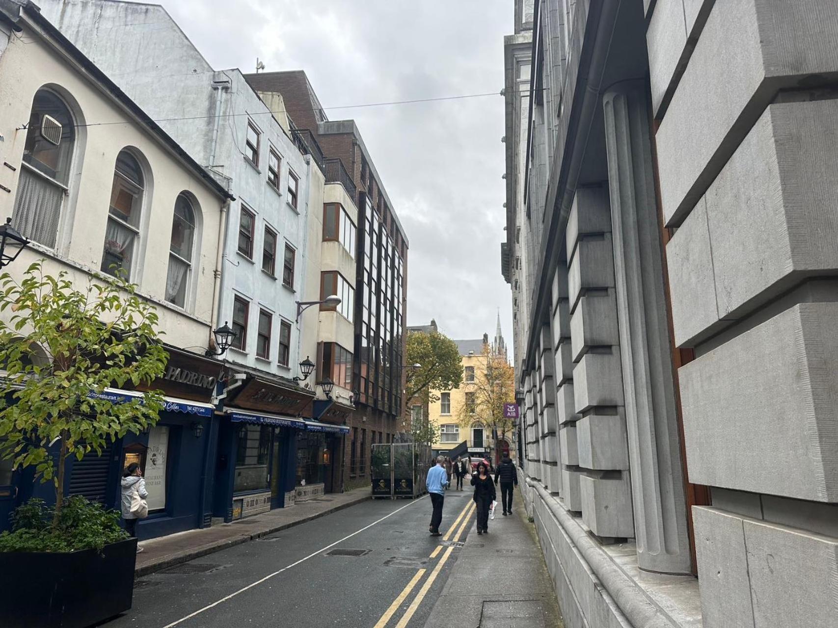 Cook Street Accommodation Cork Bagian luar foto